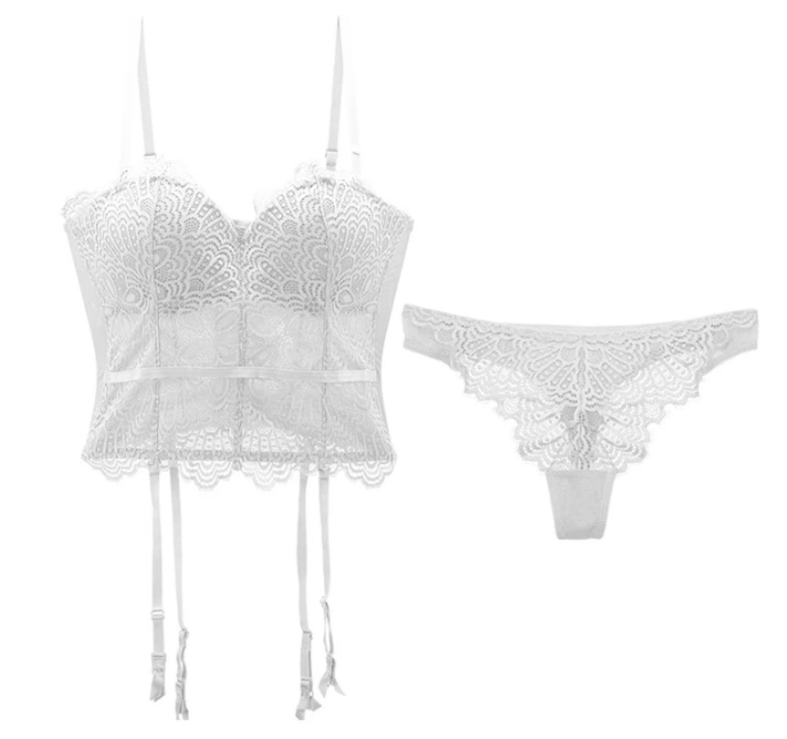 Alexis Lined Lace Corset with Suspender Belt from Kyria Lingerie